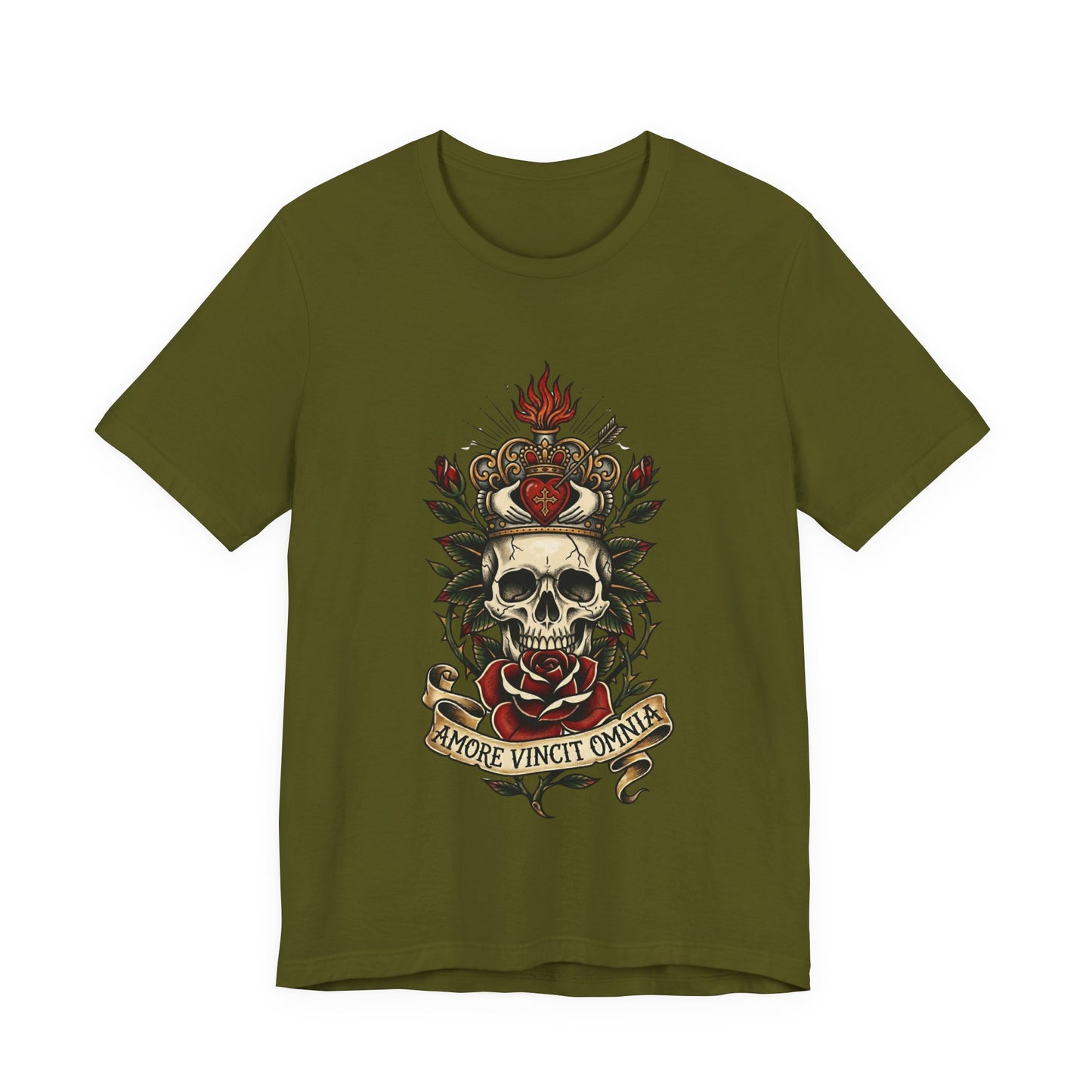 Skull Claddagh Crown Classic Tattoo Tee – "Amore Vincit Omnia" Vintage Gothic Graphic T‑Shirt