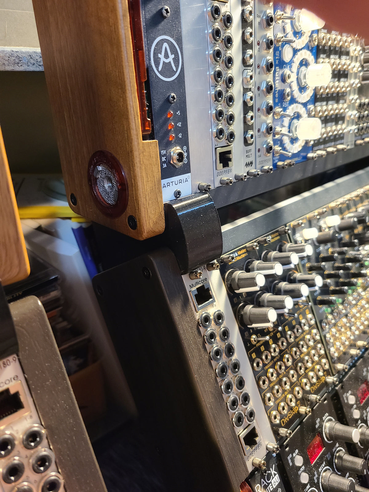 MHM - RB+3 - RackBrute Expander Brackets